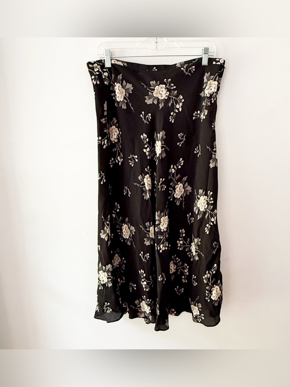 Vintage Women 100% Silk Floral Maxi Skirt Size 12 Dark Romance Fairy Grunge